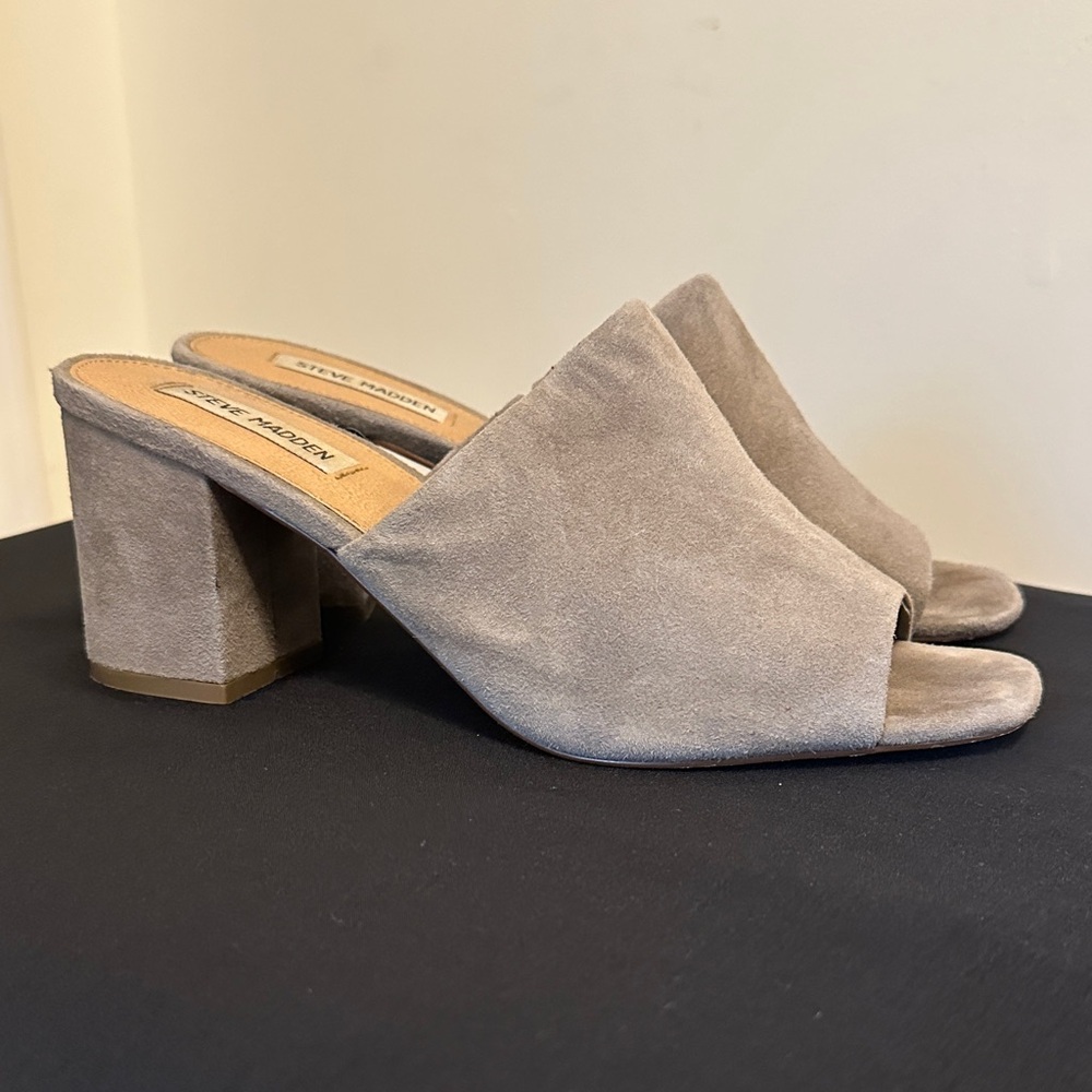 Steve Madden Women's Taupe Suede Mules